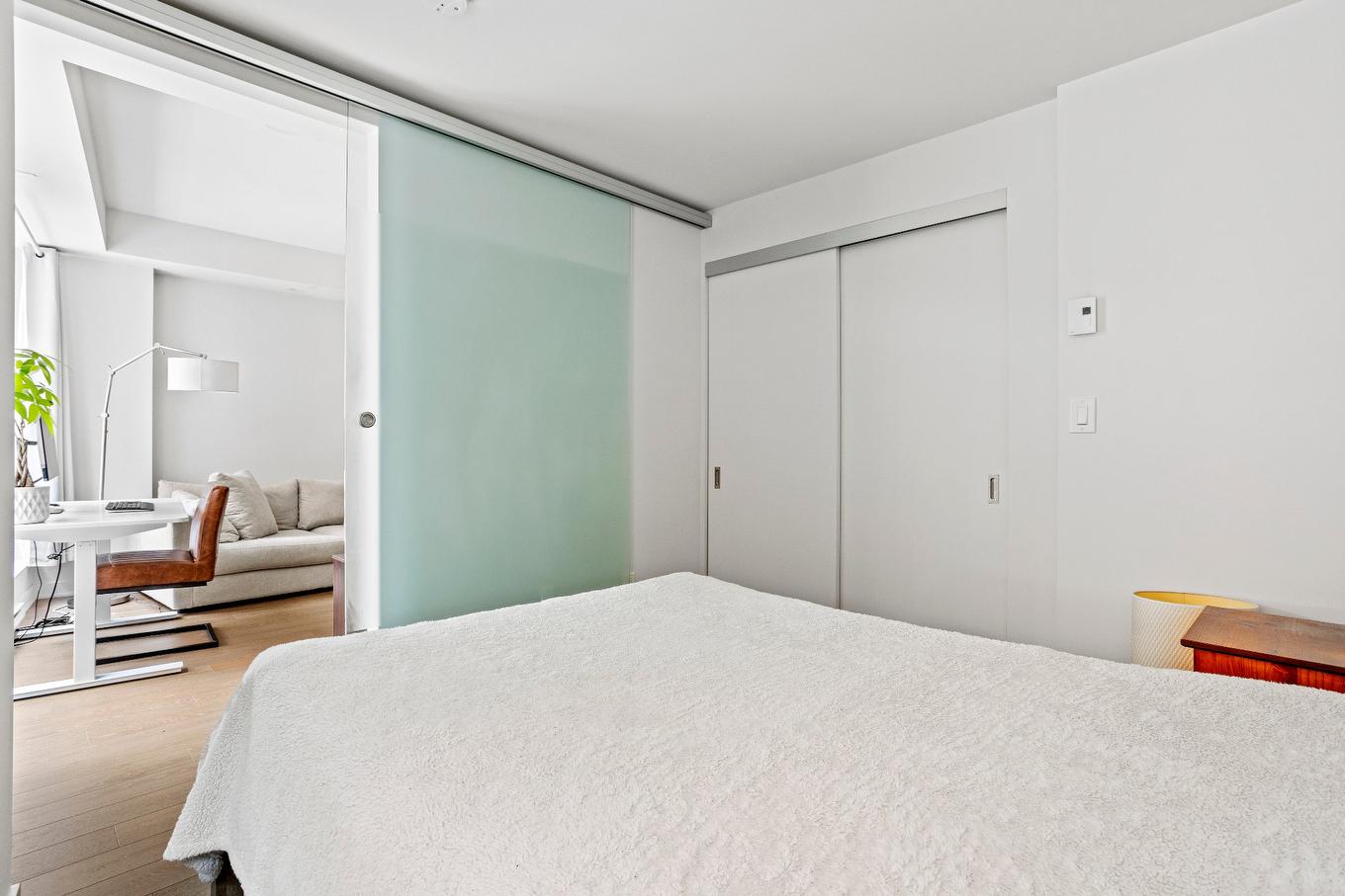 Bedroom - 307-1188 Rue St-Antoine O., Montréal (Ville-Marie), QC - Indoor Photo Showing Bedroom