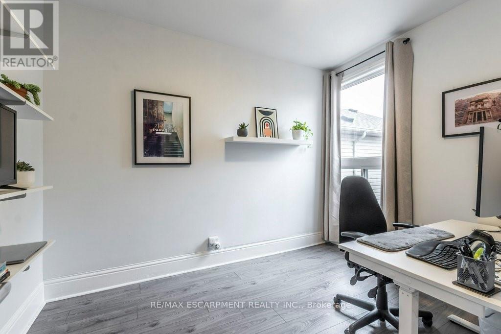 346 Hughson Street N, Hamilton, ON - Indoor Photo Showing Office