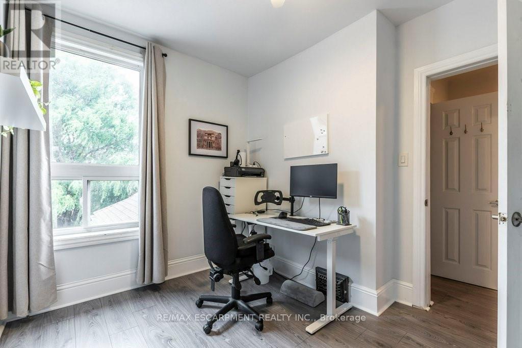 346 Hughson Street N, Hamilton, ON - Indoor Photo Showing Office