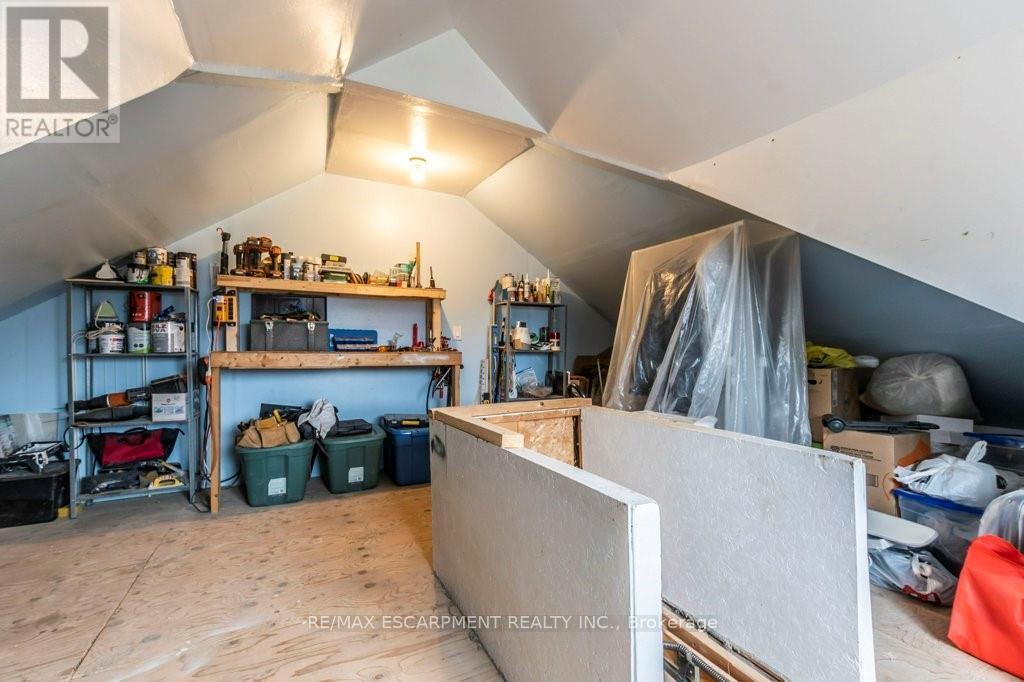 346 Hughson Street N, Hamilton, ON - Indoor