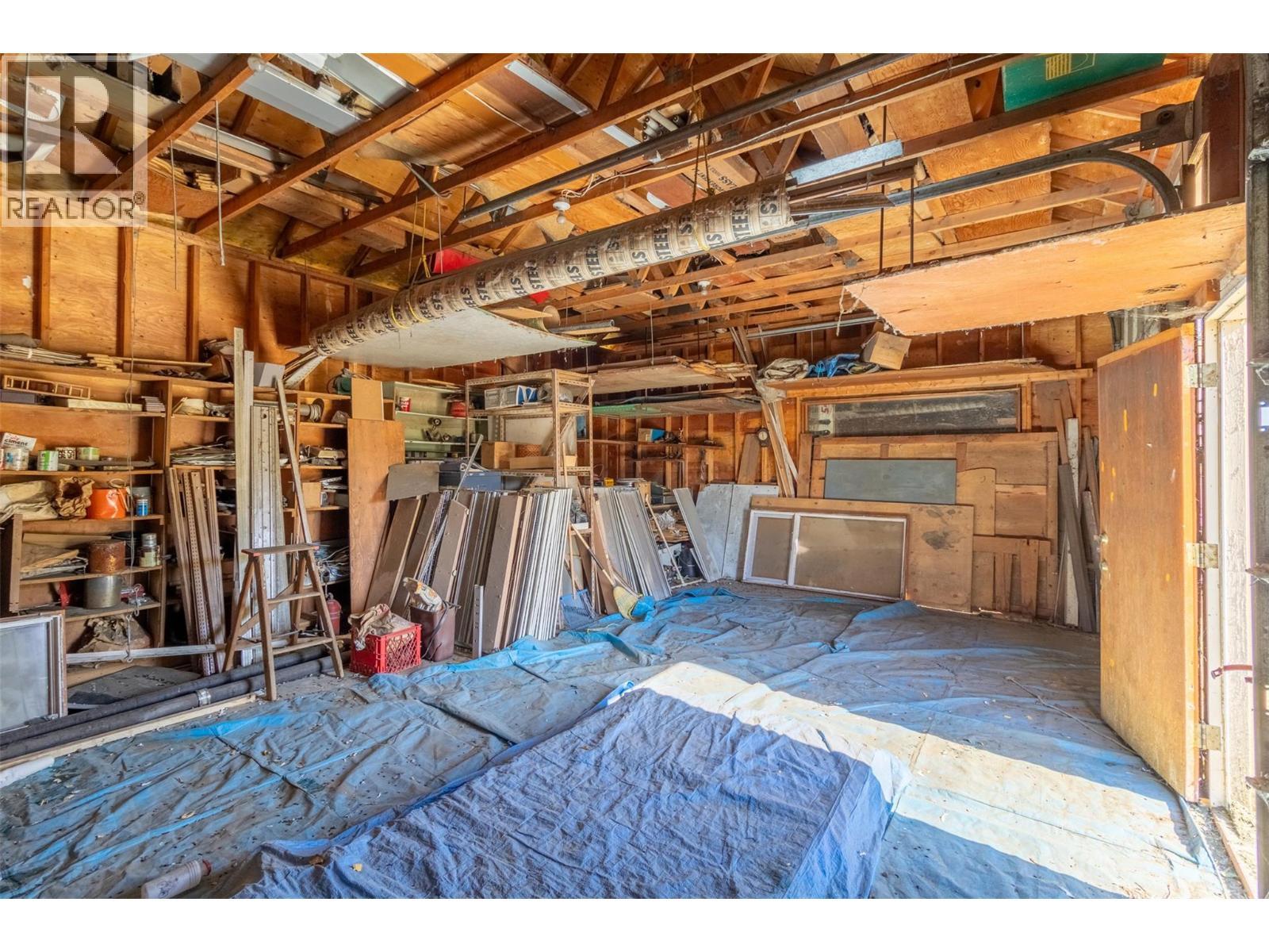 2042 Westsyde Road Road, Kamloops, BC