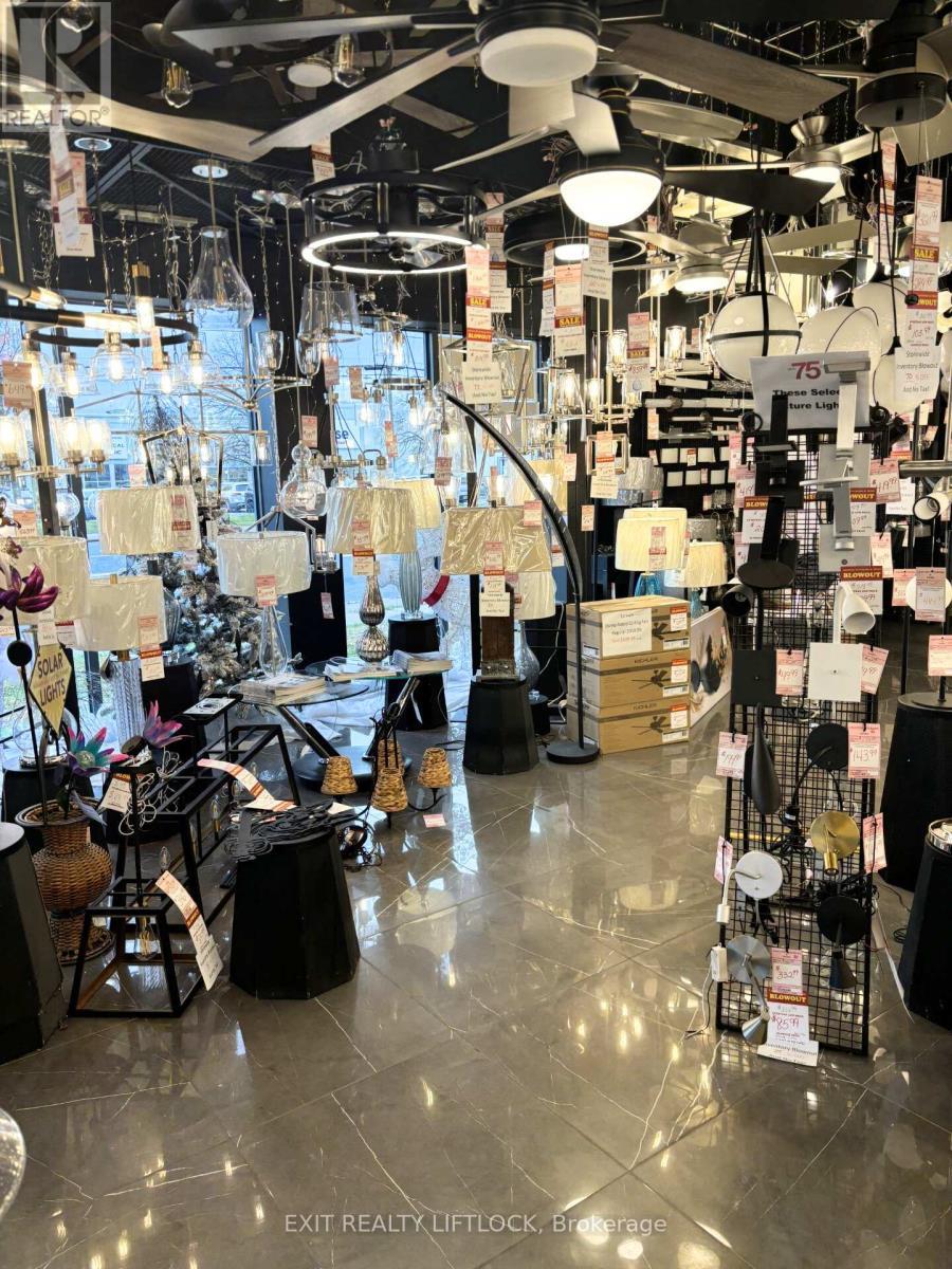 746 Lansdowne Street W, Peterborough Central (South), ON