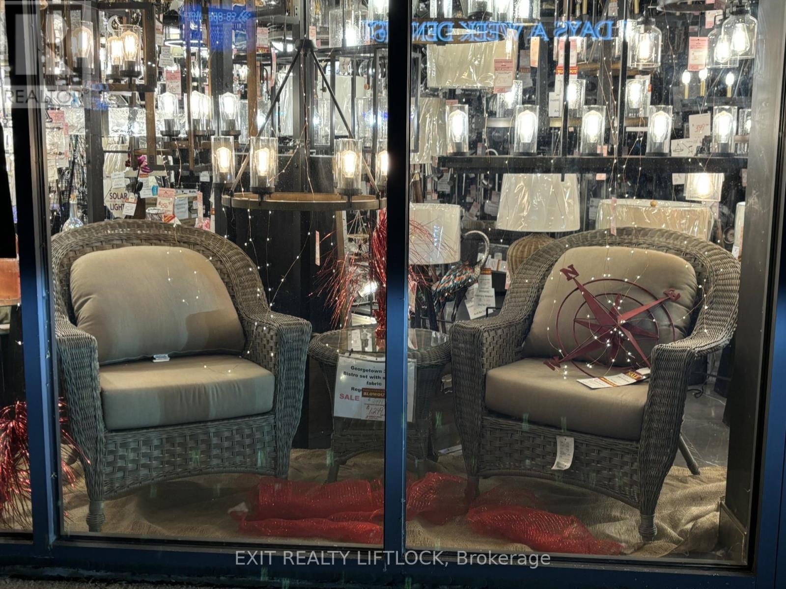 746 Lansdowne Street W, Peterborough Central (South), ON