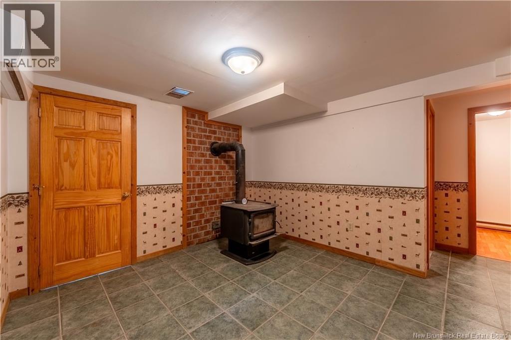 27 Bink Crescent, Harvey, NB - Indoor Photo Showing Other Room