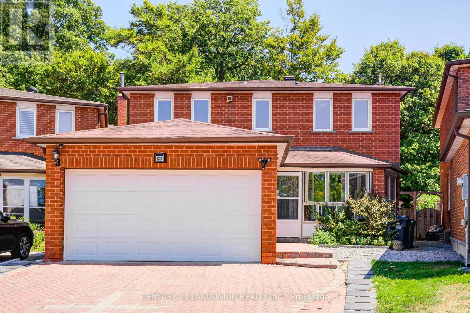 12B Burnt Bark Drive, Toronto, ON - Outdoor