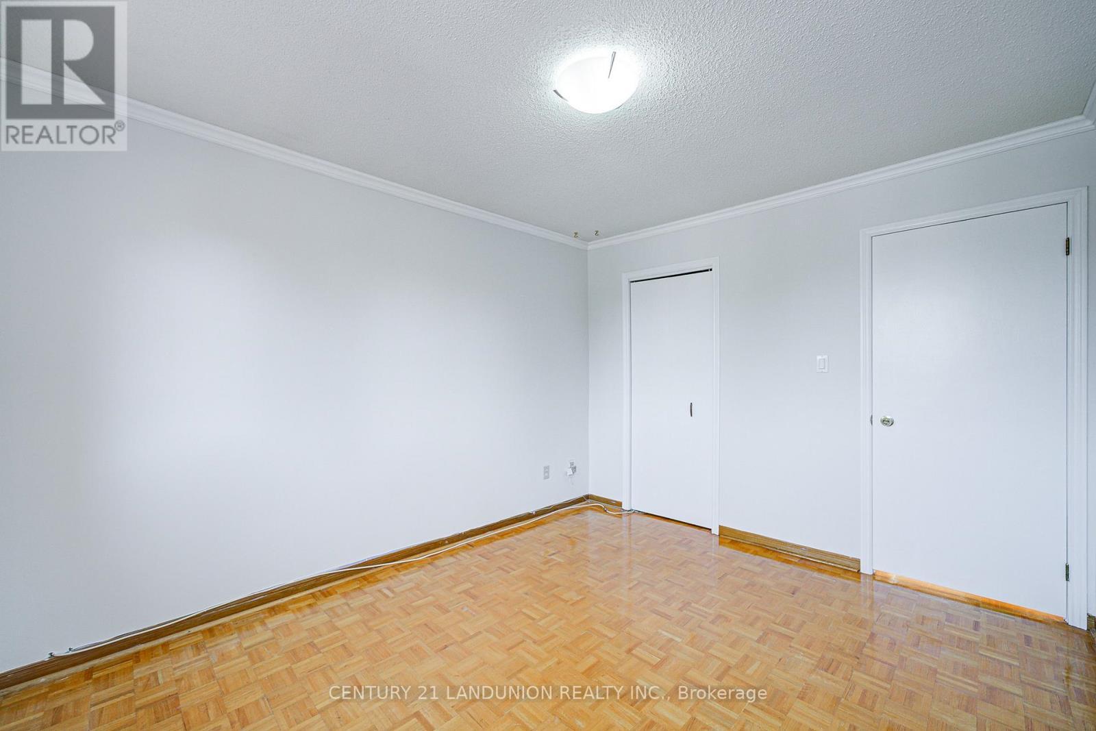 12B Burnt Bark Drive, Toronto, ON - Indoor Photo Showing Other Room