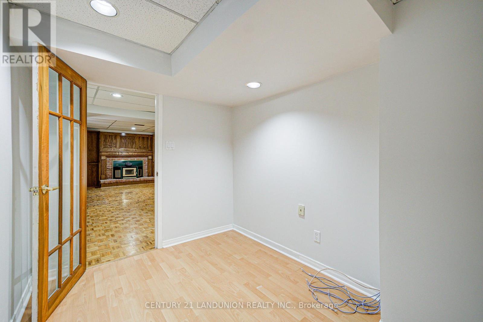 12B Burnt Bark Drive, Toronto, ON - Indoor Photo Showing Other Room