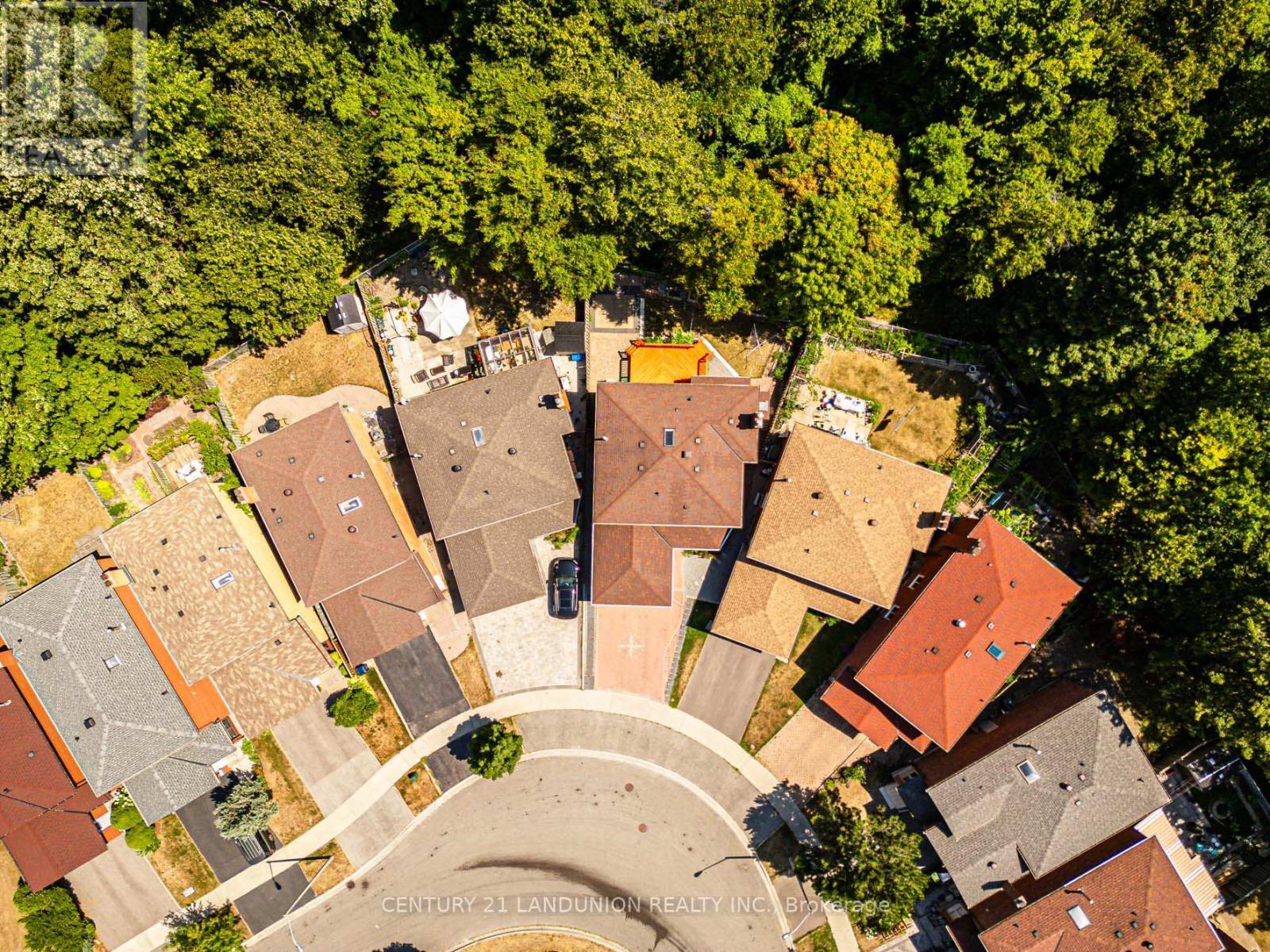 12B Burnt Bark Drive, Toronto, ON - Outdoor With View