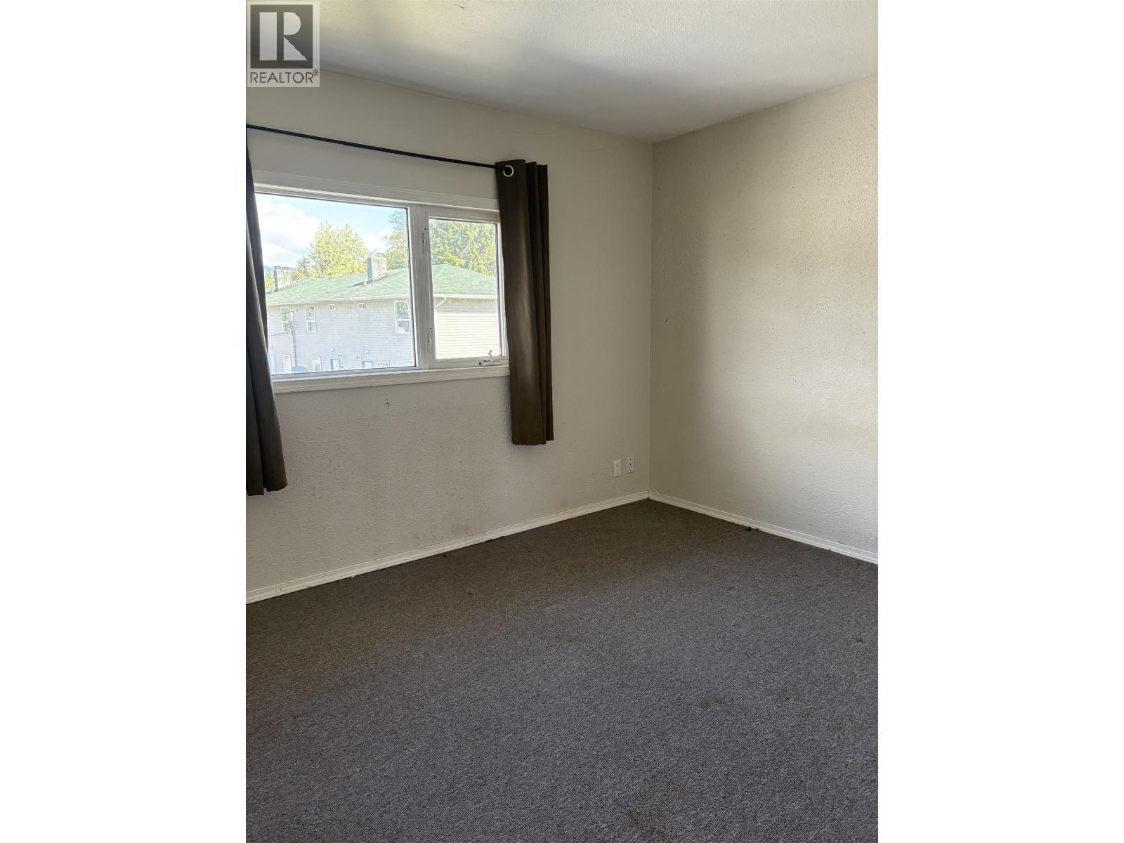 77 Wedeene Street, Kitimat, BC - Indoor Photo Showing Other Room