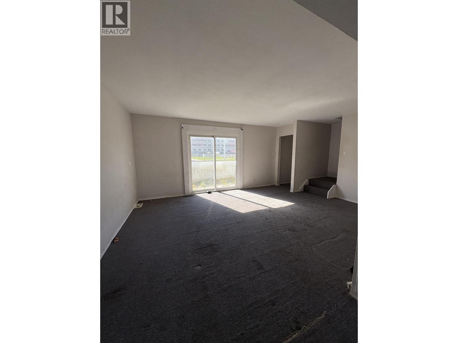 77 Wedeene Street, Kitimat, BC - Indoor