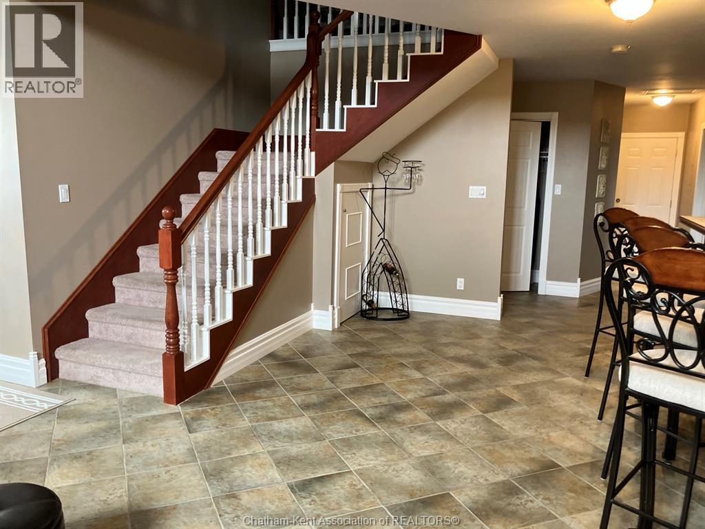 601 Grand Avenue East Unit# Upper, Chatham, ON - Indoor Photo Showing Other Room