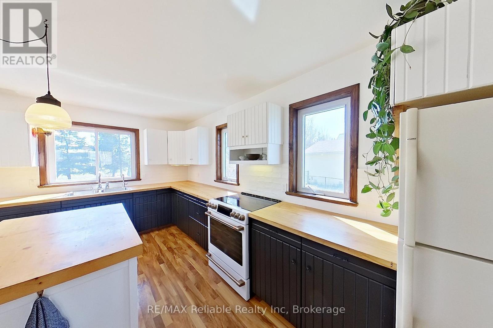 77504 Melena Drive, Bluewater (Bayfield), ON - Indoor Photo Showing Kitchen With Double Sink