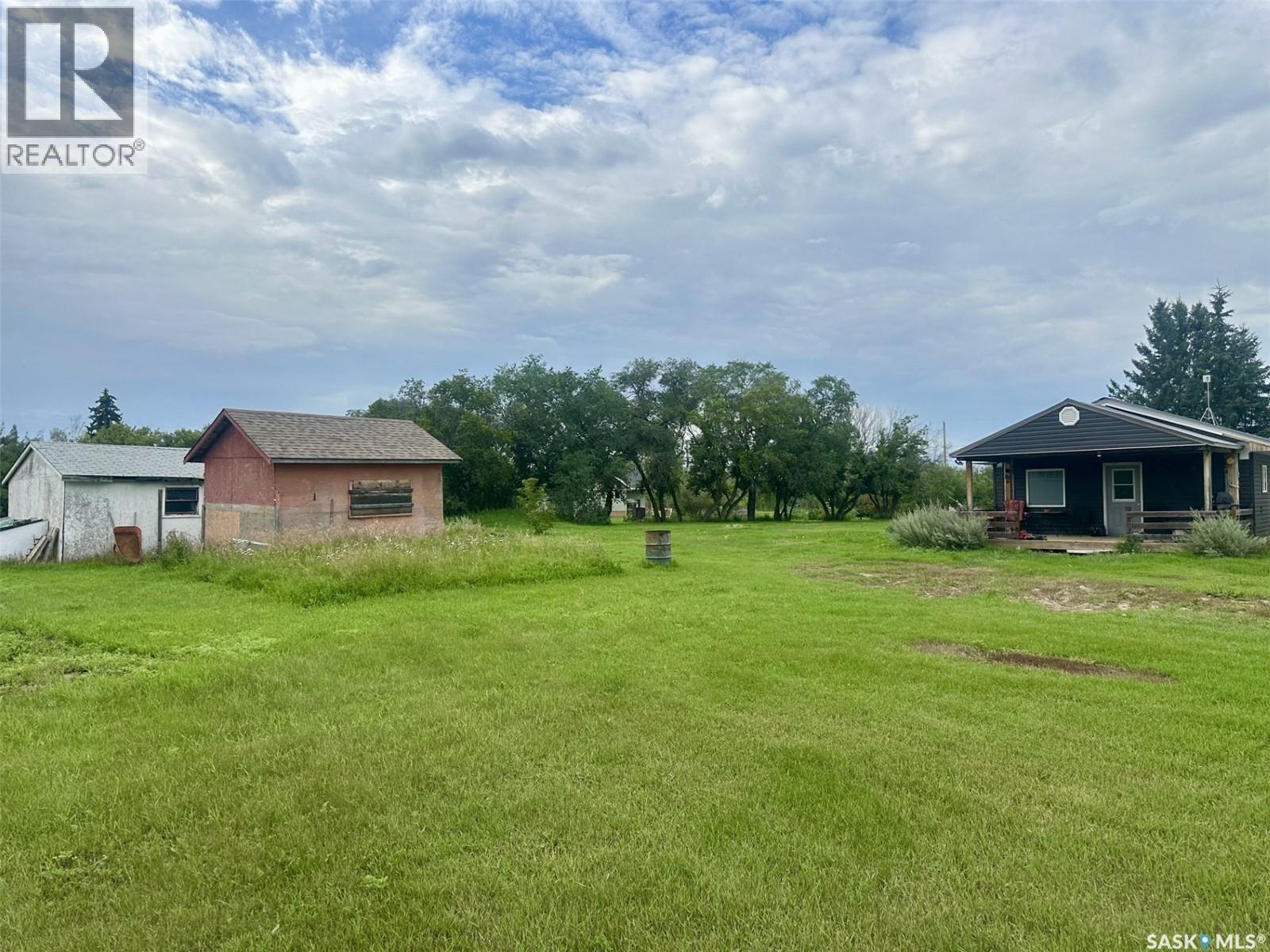 3 Poplar Street, Ruddell, SK - Outdoor