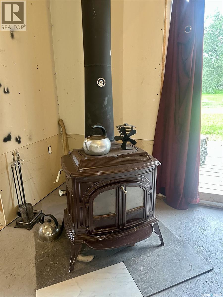 3 Poplar Street, Ruddell, SK - Indoor Photo Showing Other Room