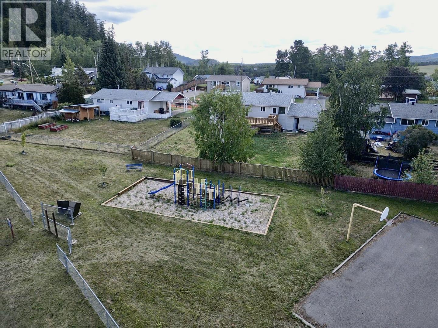 525 Tunasa Drive, Fraser Lake, BC - Outdoor