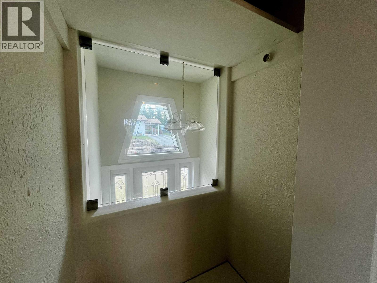 525 Tunasa Drive, Fraser Lake, BC - Indoor Photo Showing Other Room