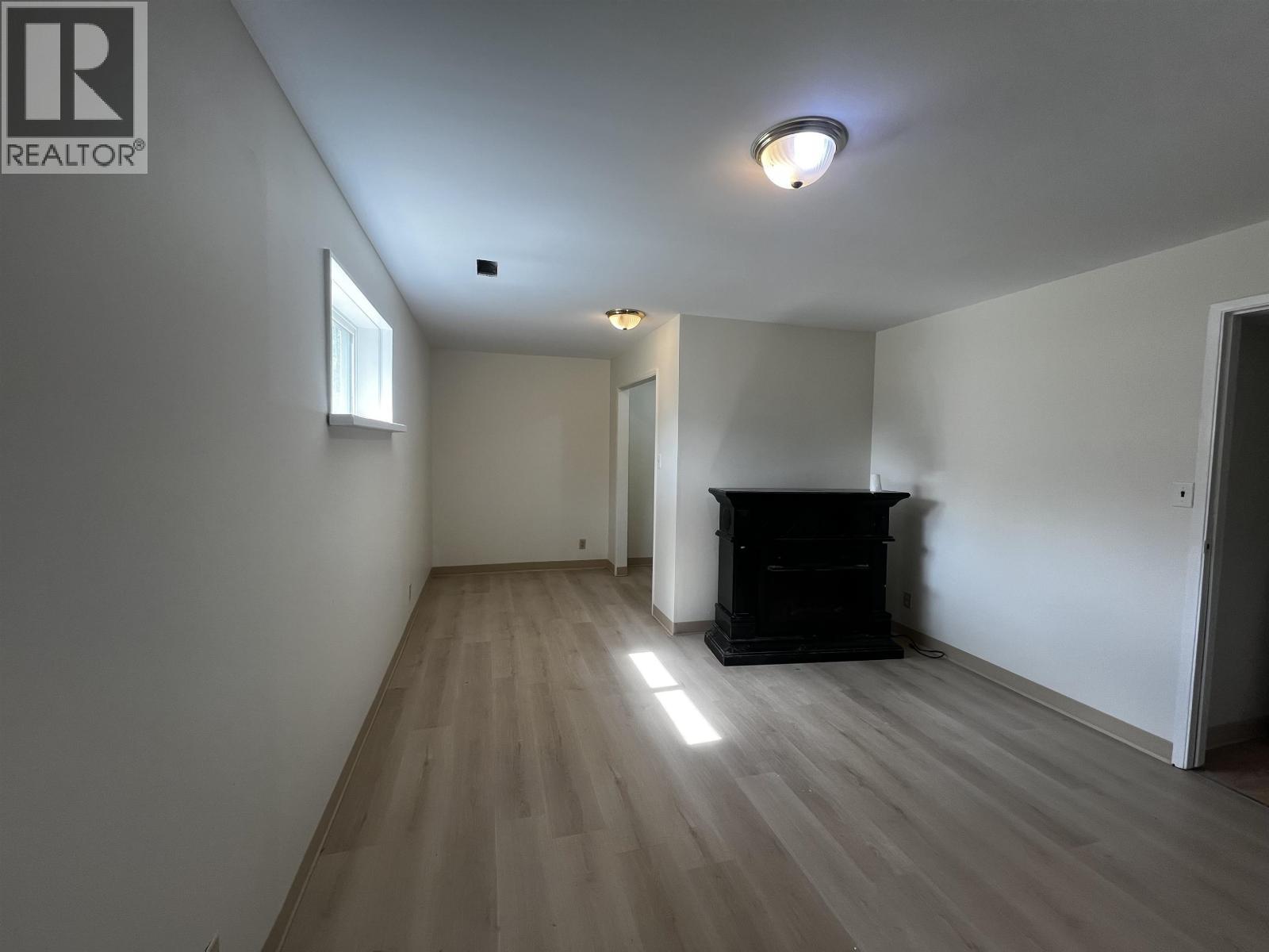 525 Tunasa Drive, Fraser Lake, BC - Indoor