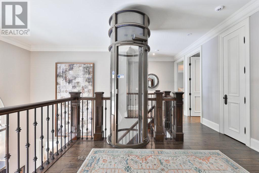 5047 Lakeshore Road, Burlington, ON - Indoor Photo Showing Other Room