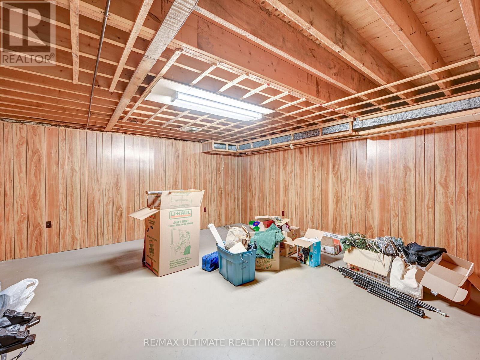 51 - 6476 Huggins Street, Niagara Falls, ON - Indoor Photo Showing Other Room