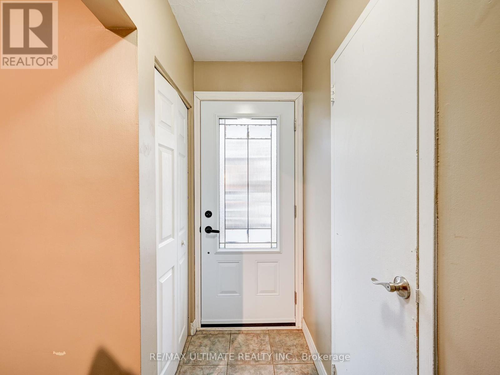 51 - 6476 Huggins Street, Niagara Falls, ON - Indoor Photo Showing Other Room