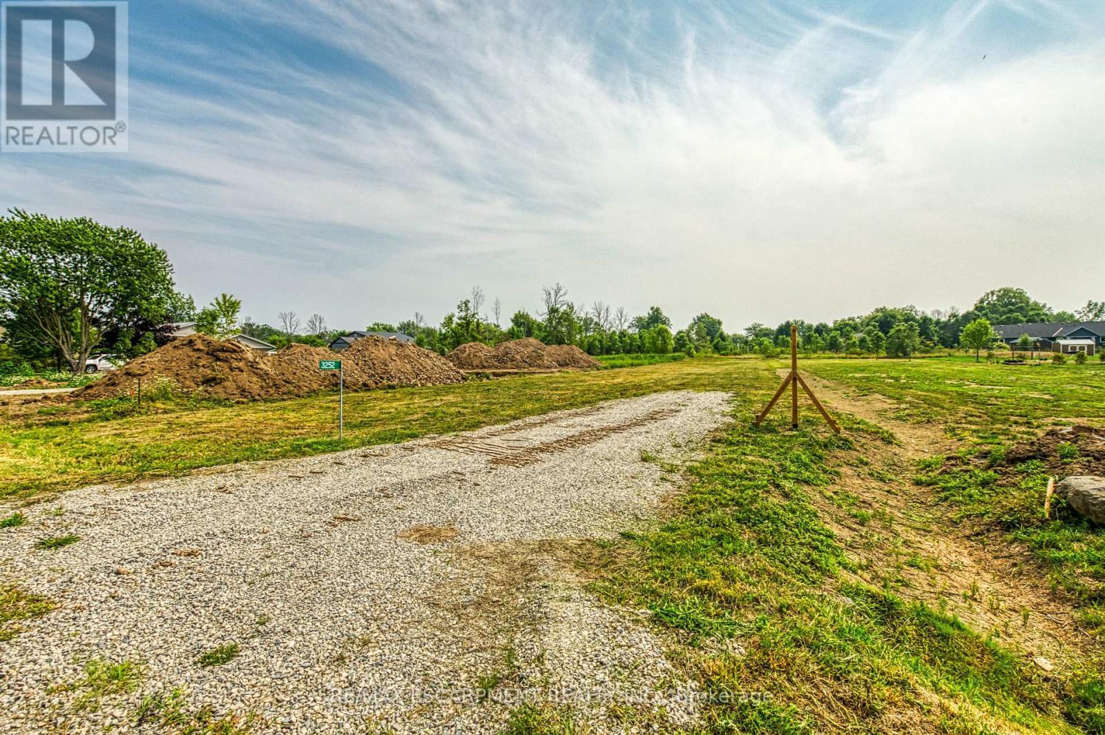 3252 Lakeshore Road, Haldimand, ON