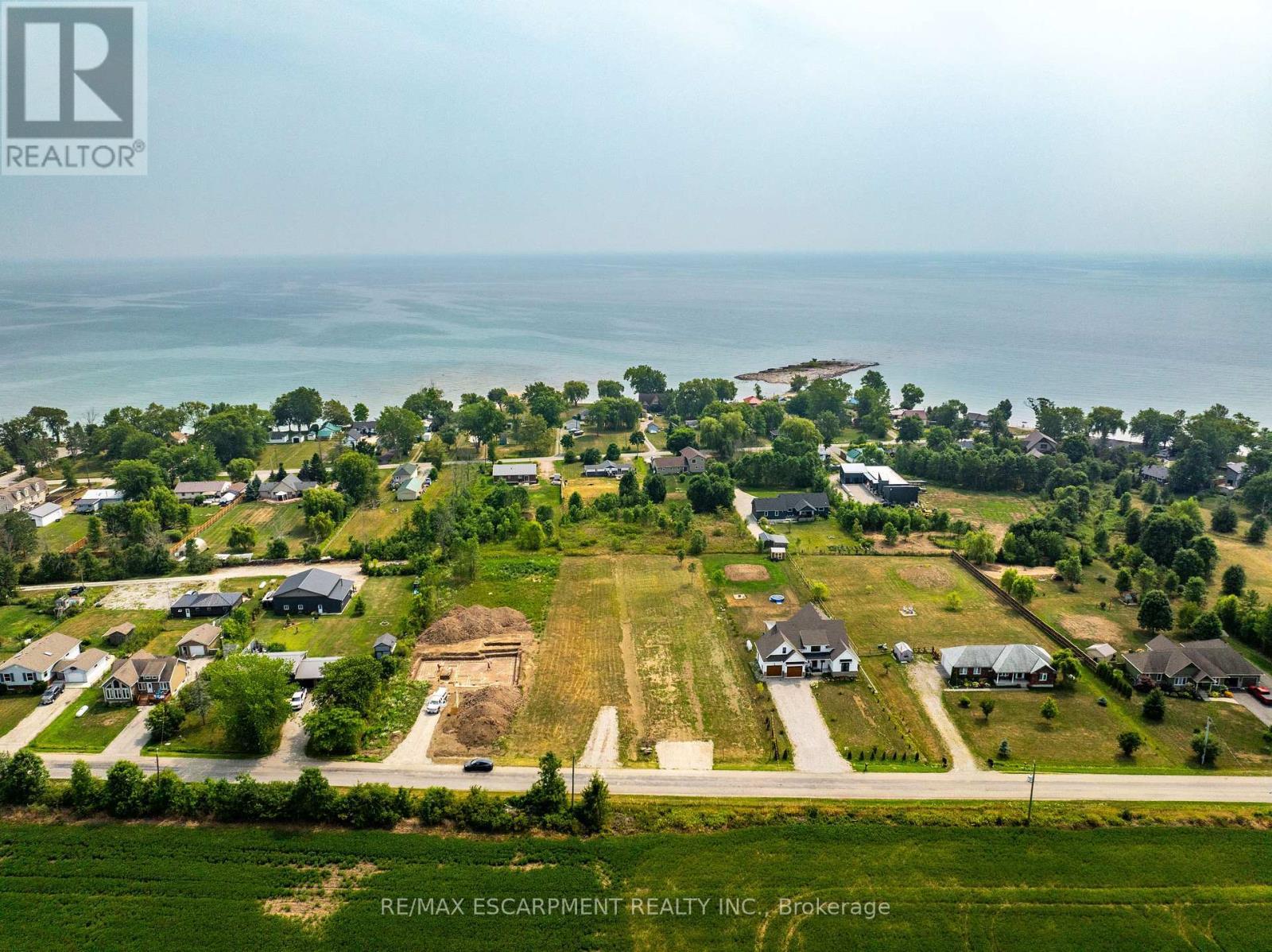 3252 Lakeshore Road, Haldimand, ON