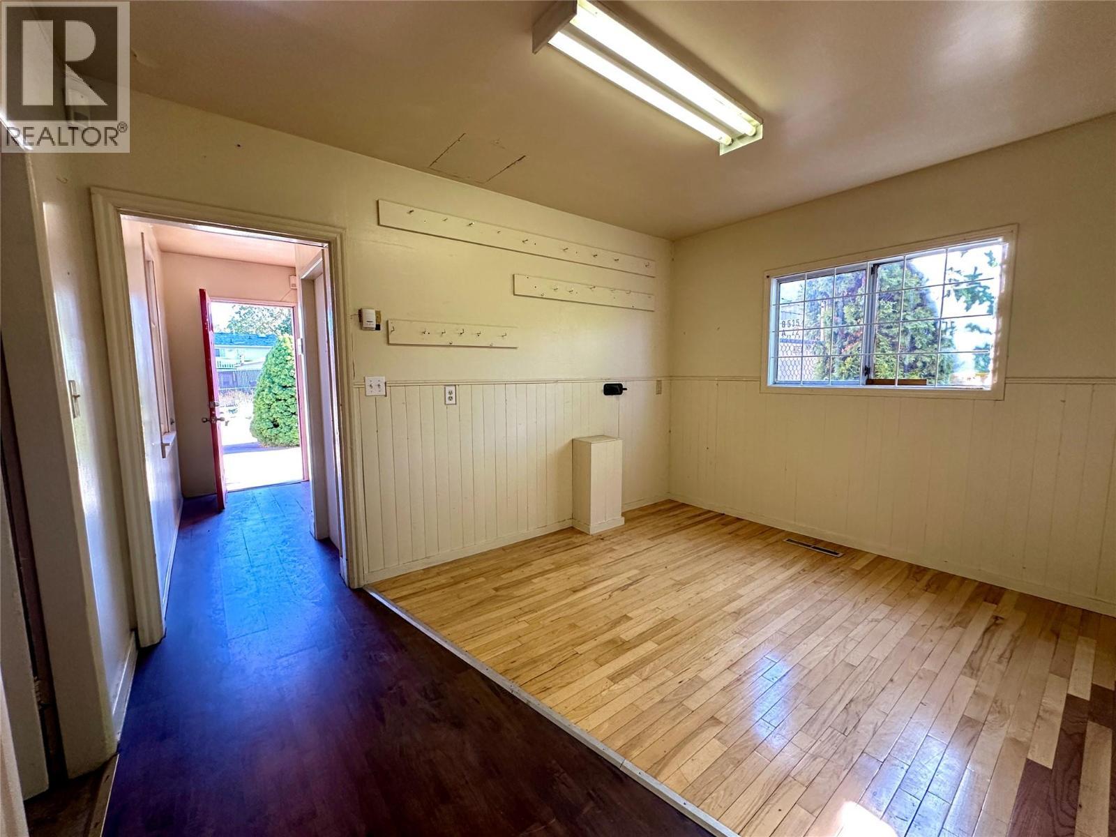 8503 74Th Avenue, Osoyoos, BC