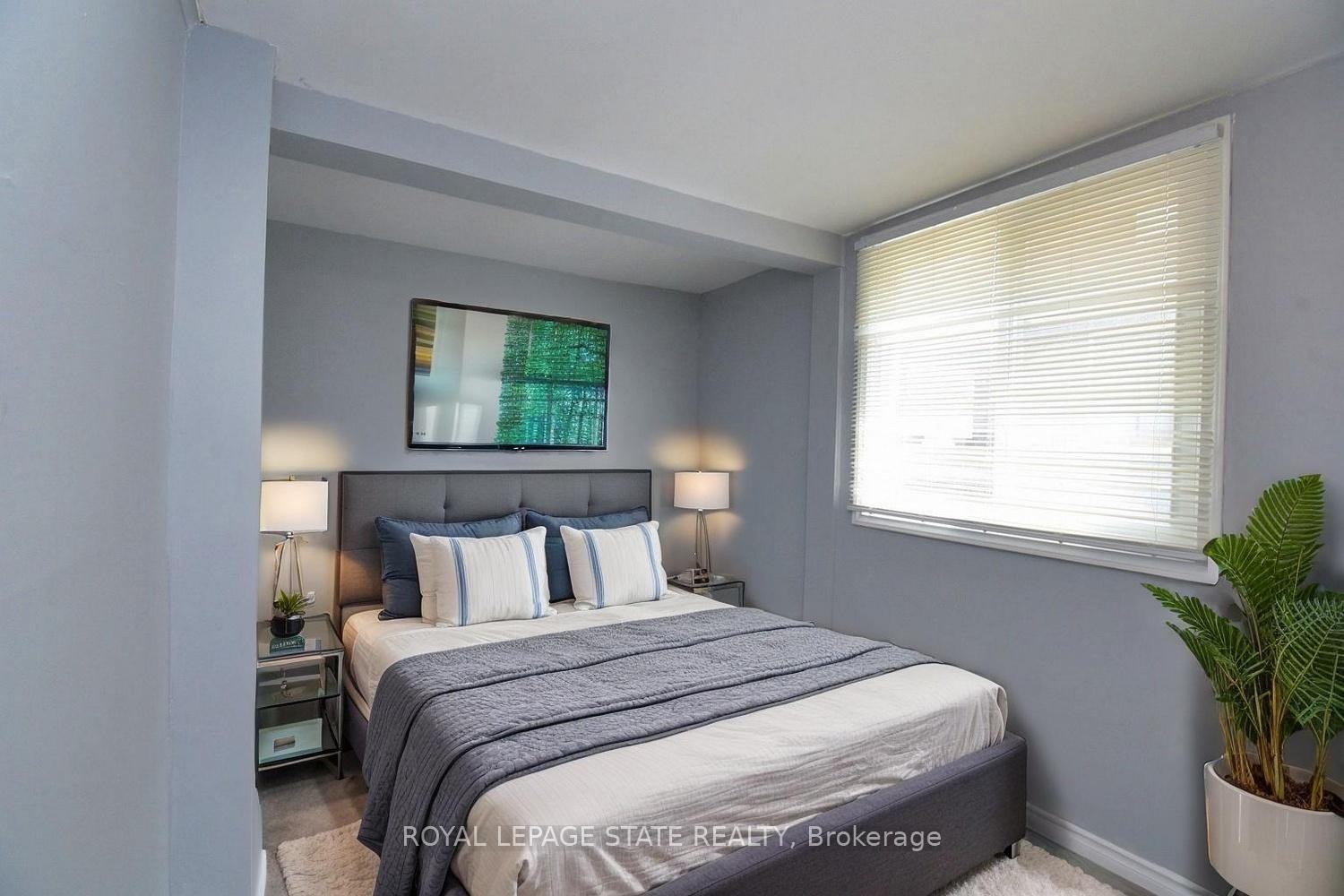 120 Clara Street, Thorold, ON - Indoor Photo Showing Bedroom