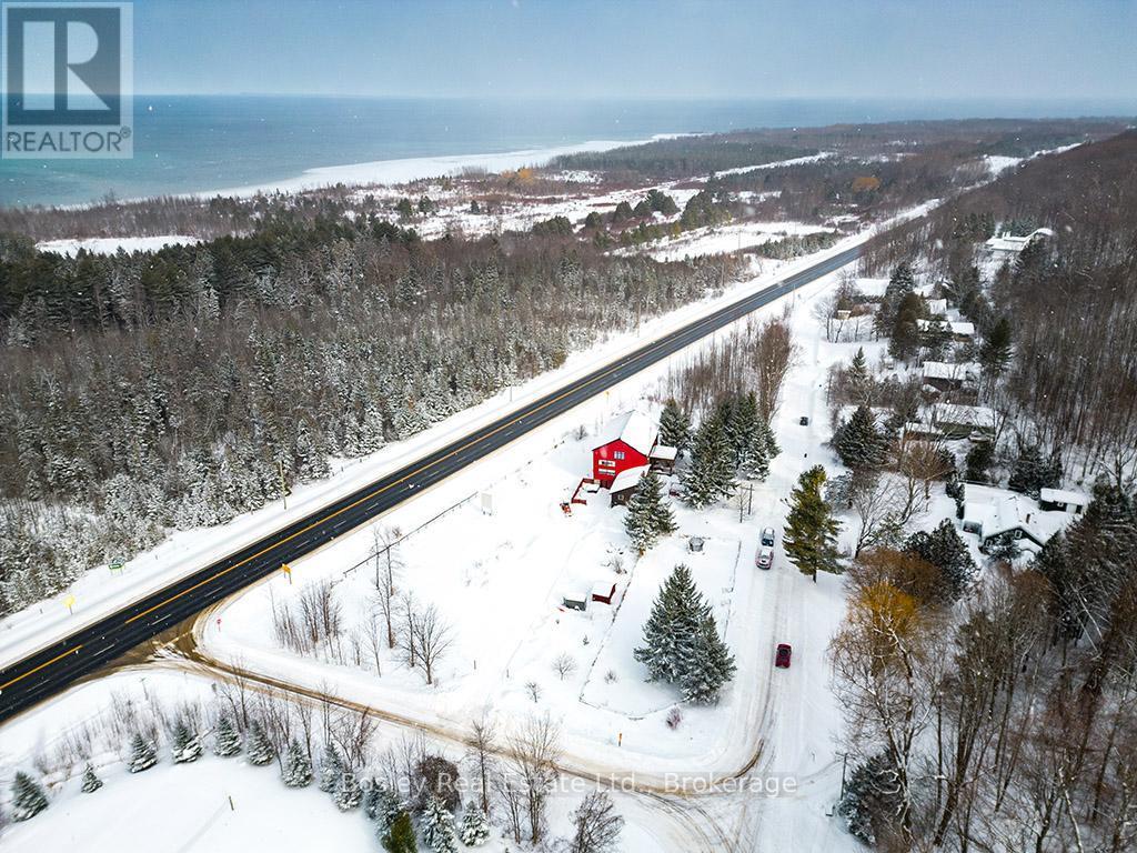 121 Old Highway 26, Meaford, ON - Outdoor With View