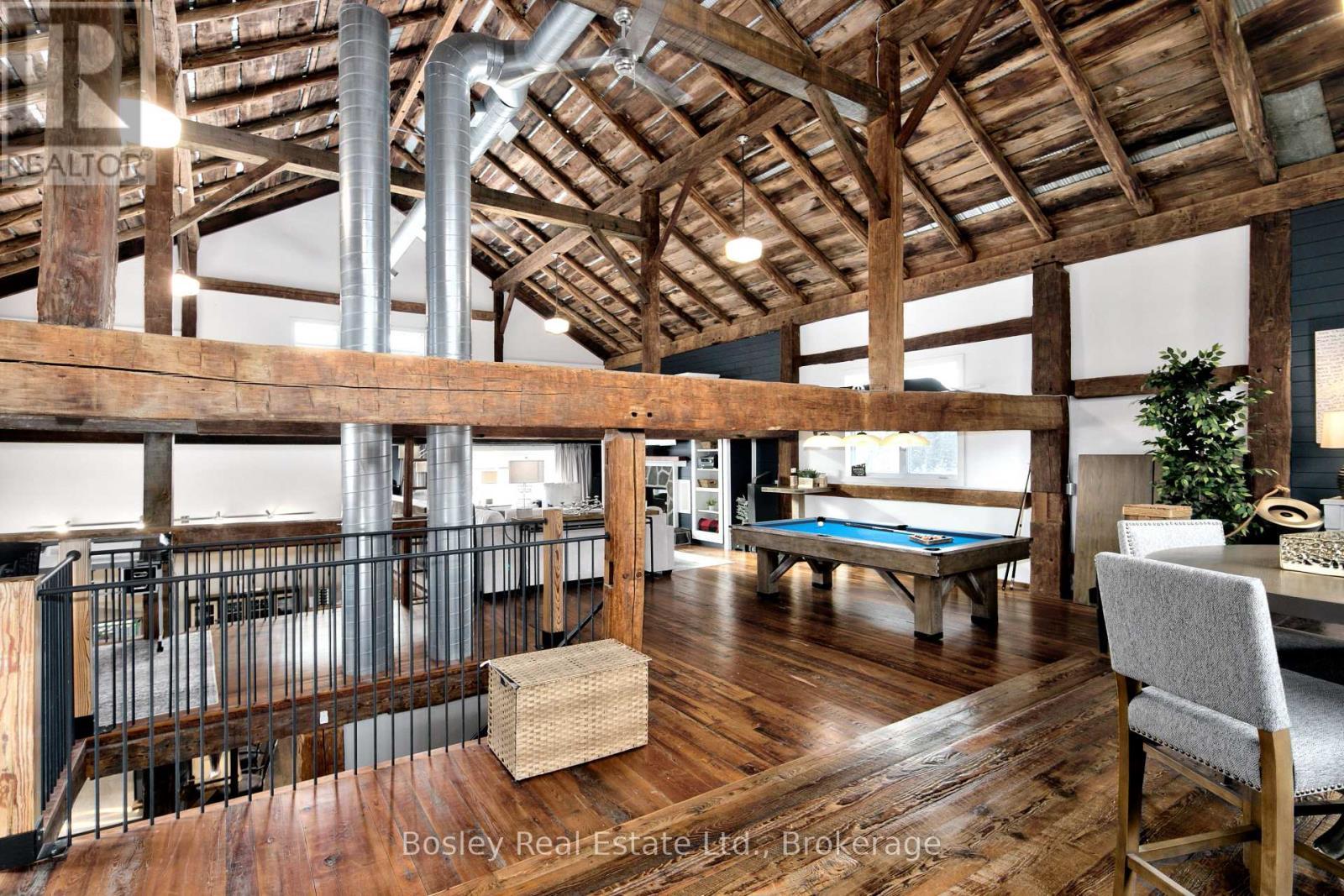 121 Old Highway 26, Meaford, ON - Indoor