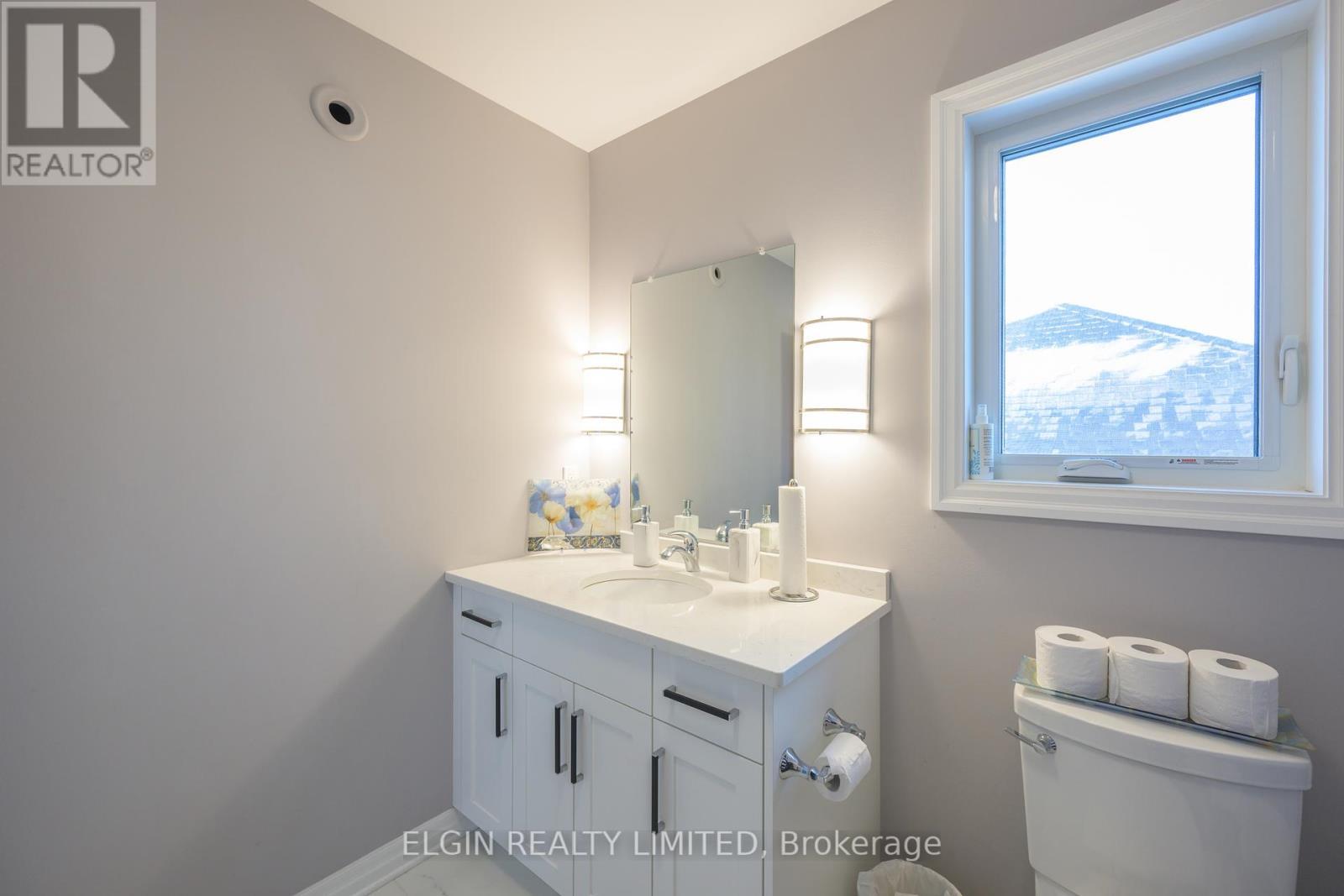 48 Snowy Owl Trail, Central Elgin, ON - Indoor Photo Showing Bathroom