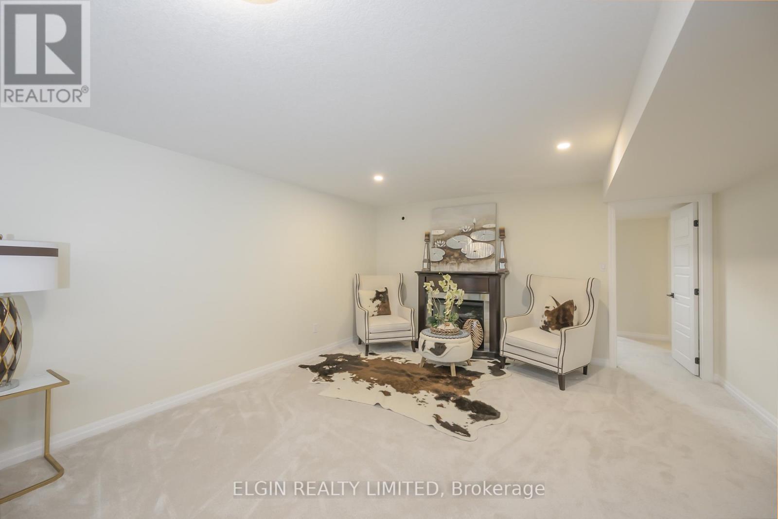 48 Snowy Owl Trail, Central Elgin, ON - Indoor