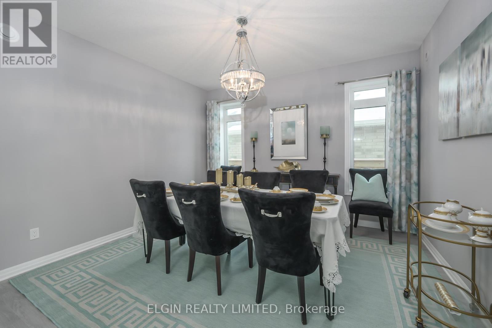 48 Snowy Owl Trail, Central Elgin, ON - Indoor Photo Showing Dining Room