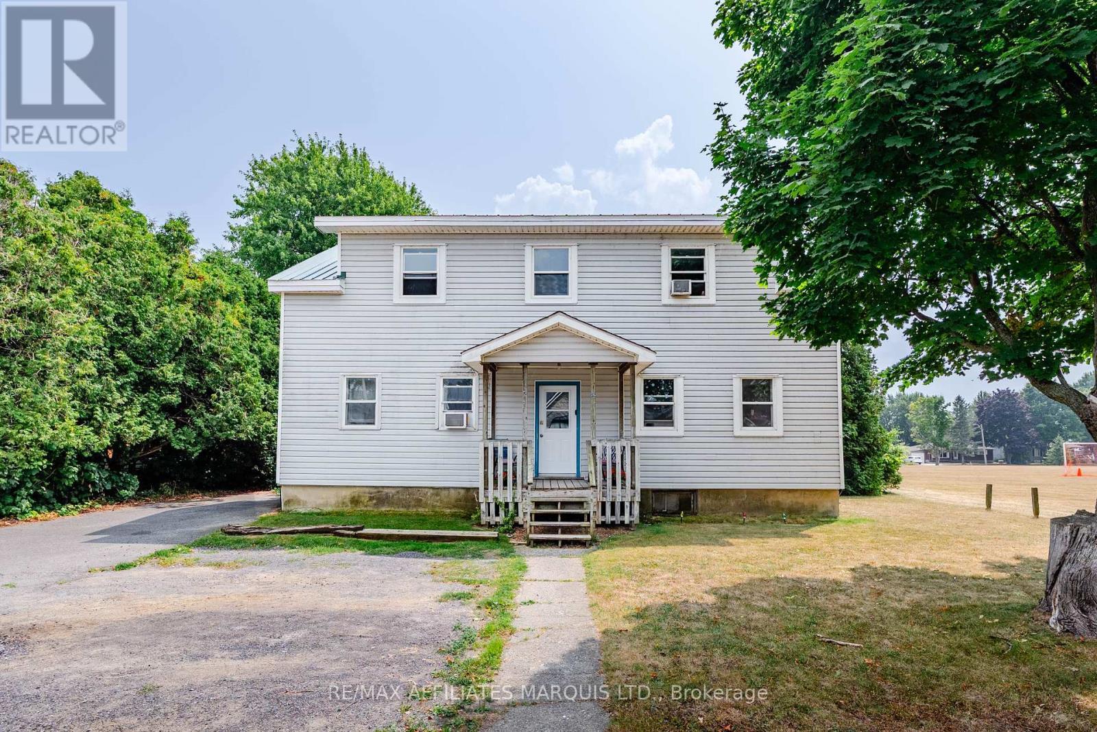 52 Elm Street, South Stormont, ON - Outdoor