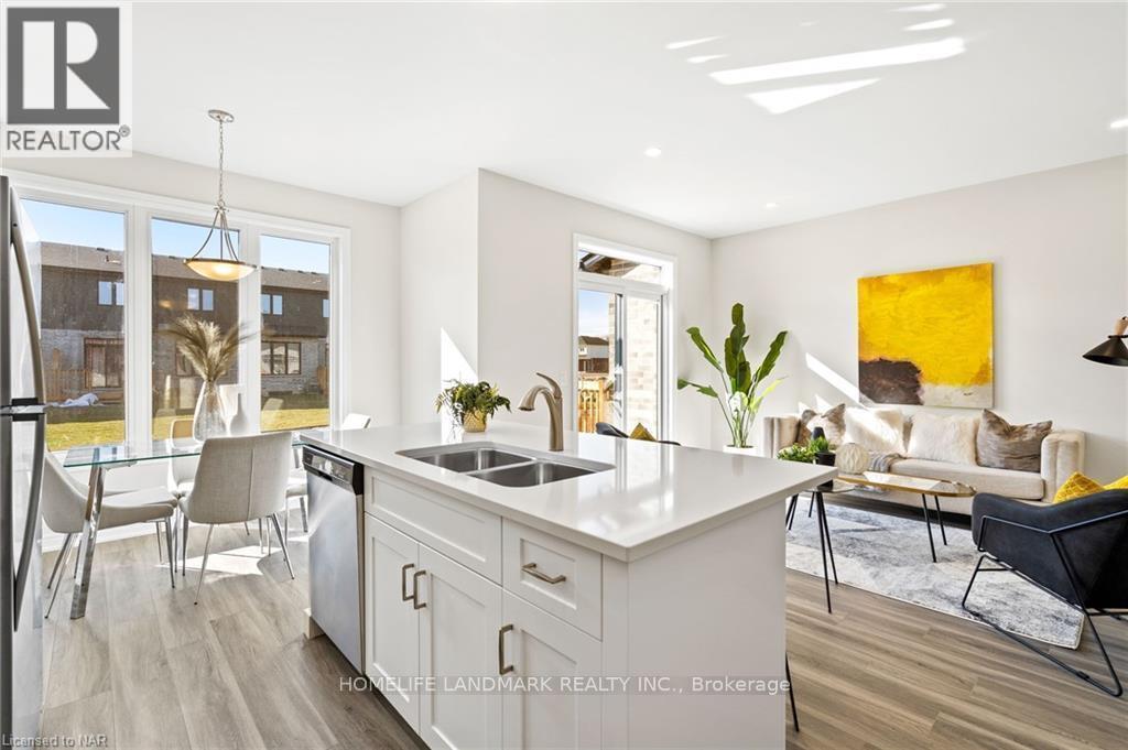 7129 Parsa Street, Niagara Falls, ON - Indoor