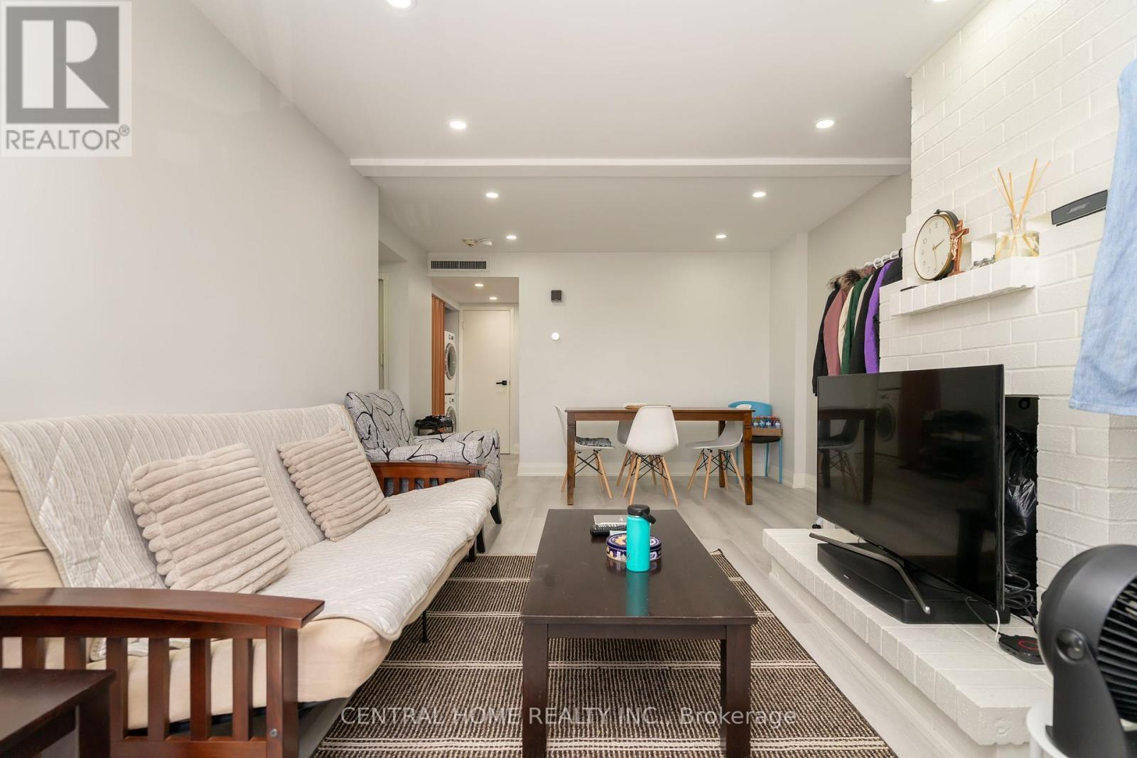 01 - 109 Old Kingston Road, Ajax, ON