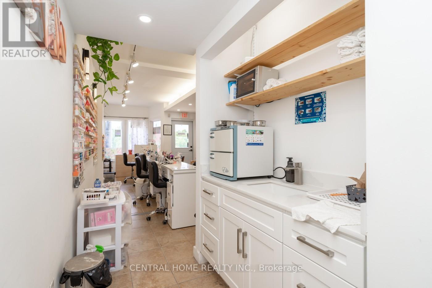 01 - 109 Old Kingston Road, Ajax, ON