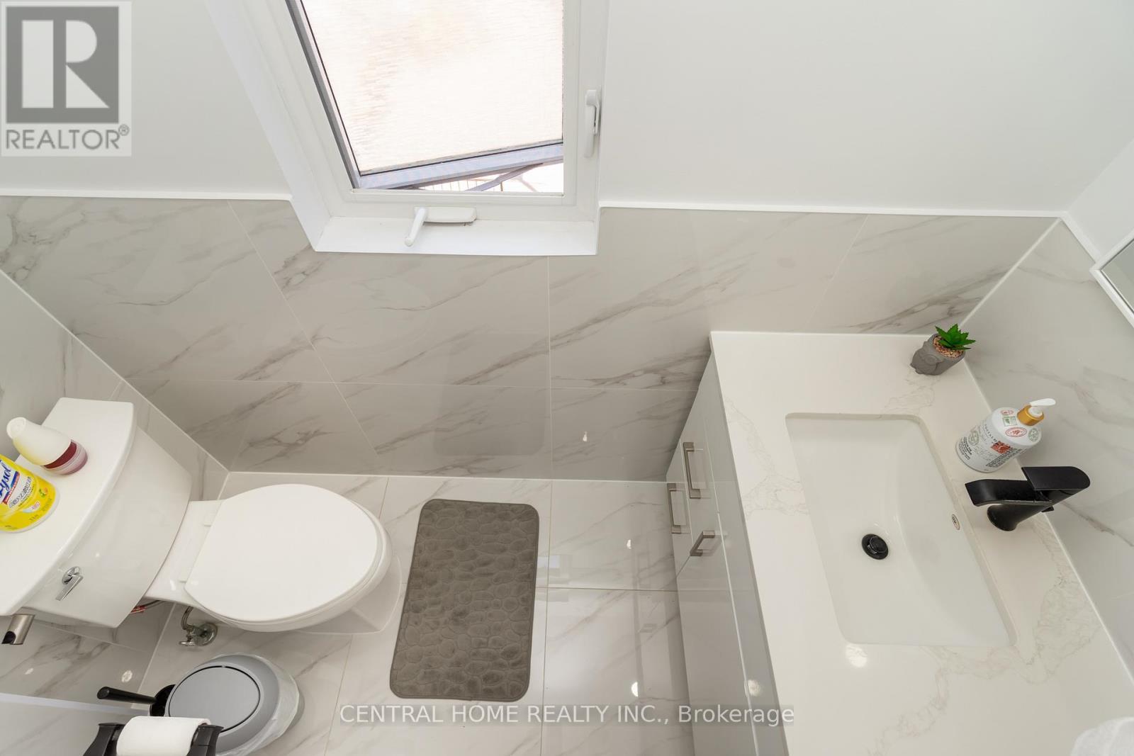 01 - 109 Old Kingston Road, Ajax, ON