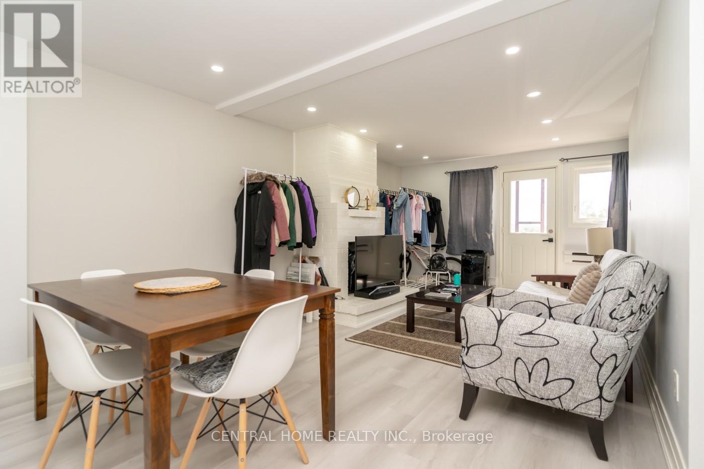 01 - 109 Old Kingston Road, Ajax, ON