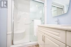 Ensuite Bathroom -