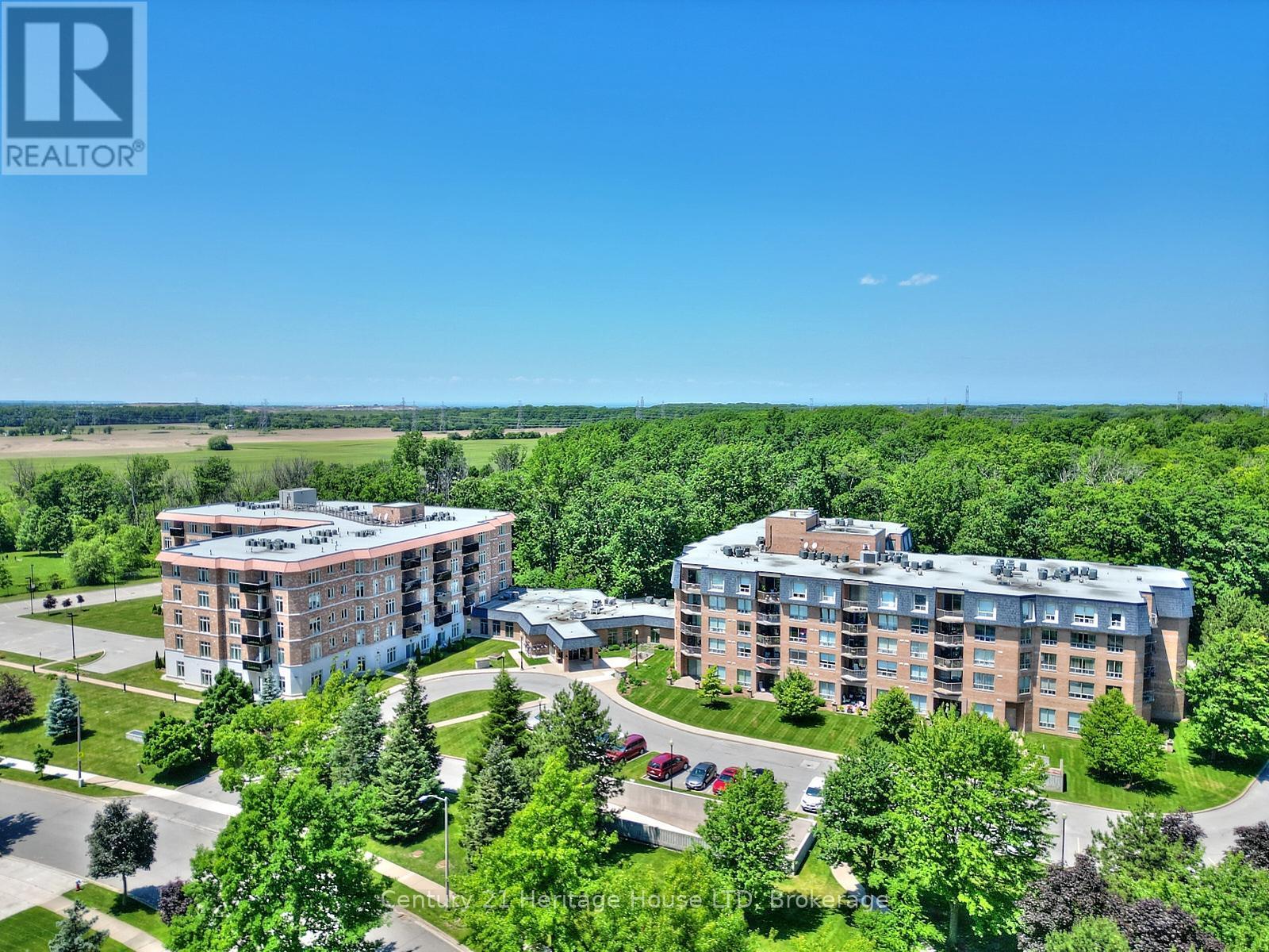 317 - 8111 Forest Glen Drive, Niagara Falls (Mt. Carmel), ON - Outdoor With View