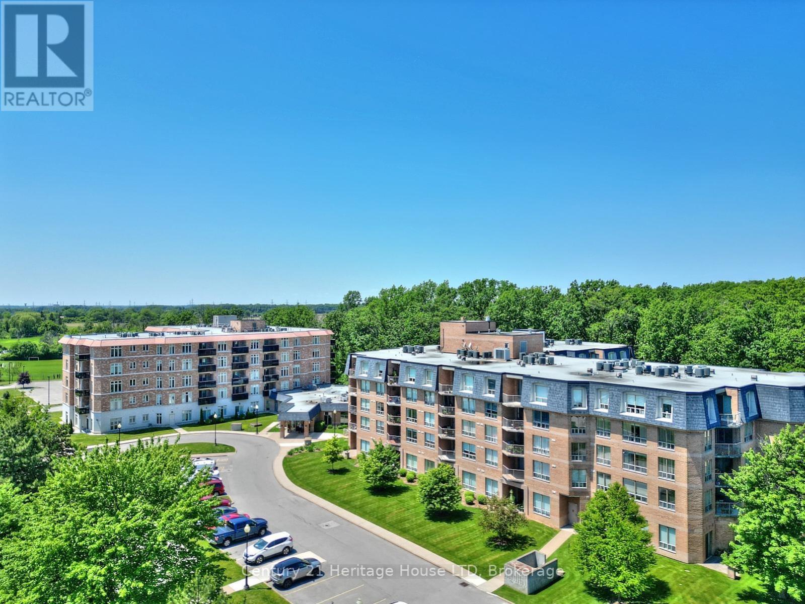 317 - 8111 Forest Glen Drive, Niagara Falls (Mt. Carmel), ON - Outdoor