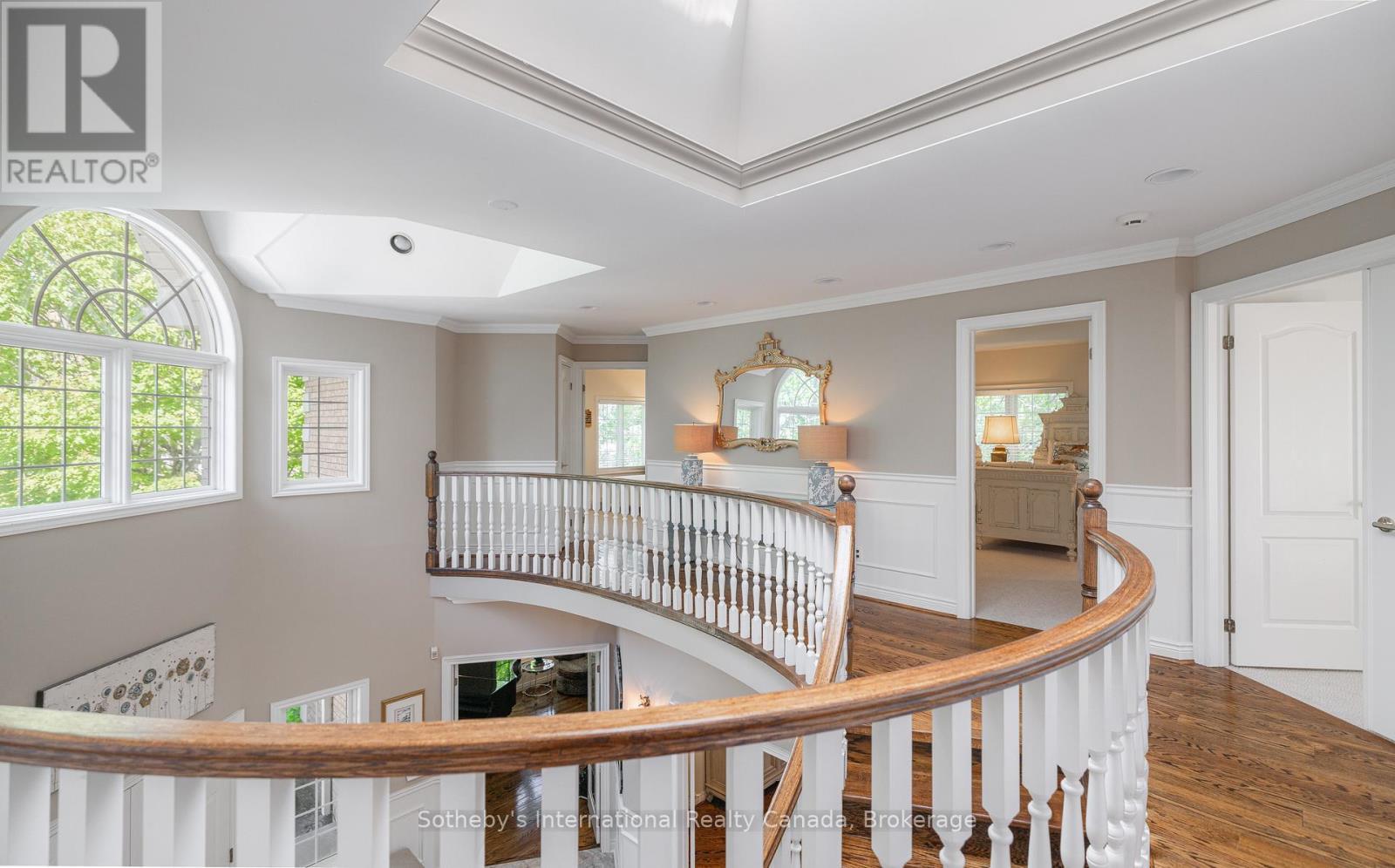 33 Edgecombe Terrace, Springwater, ON - Indoor Photo Showing Other Room