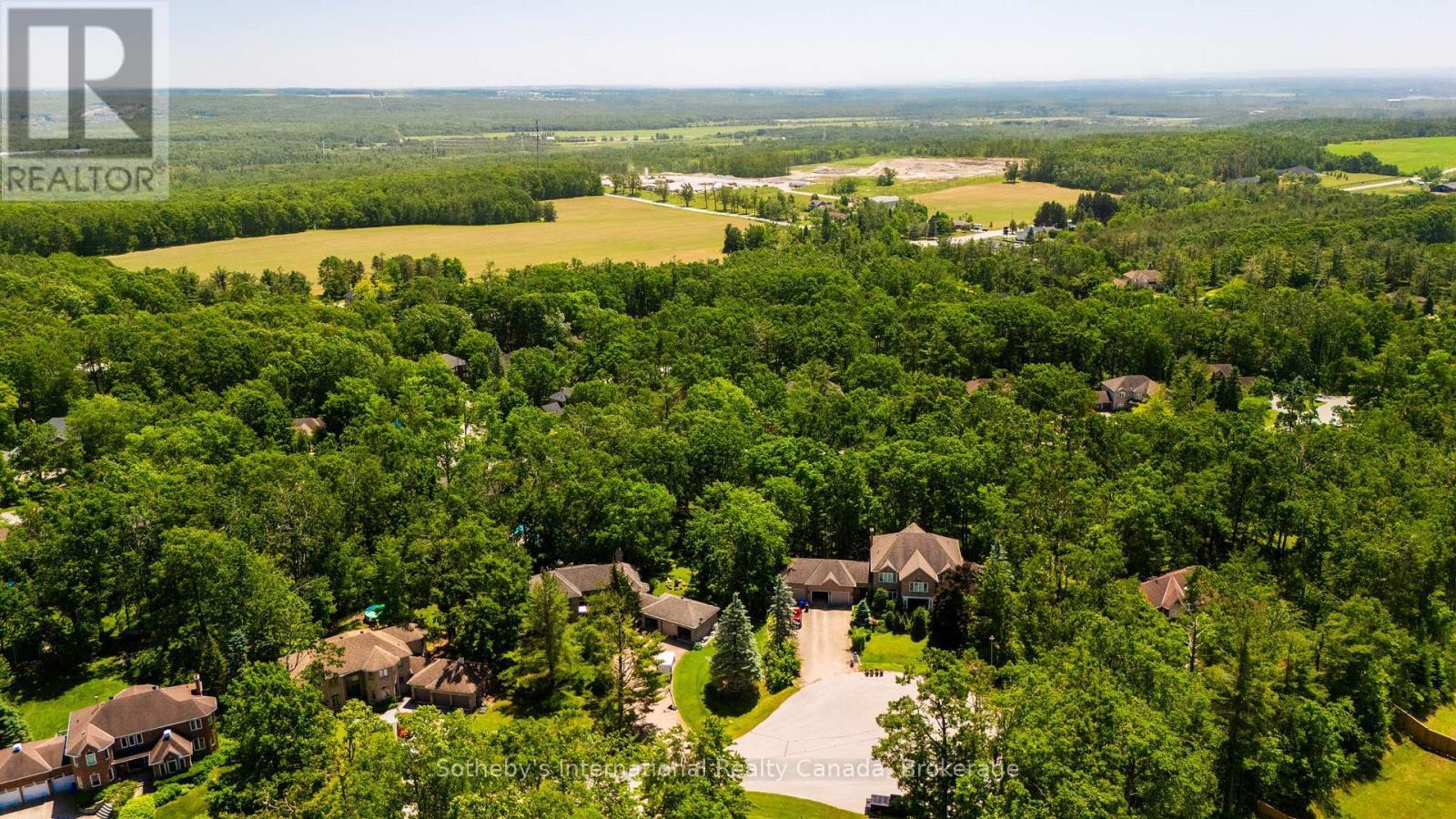 33 Edgecombe Terrace, Springwater, ON - Outdoor With View