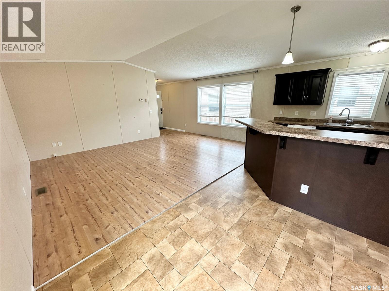 222 Brownlee Street, Weyburn, SK