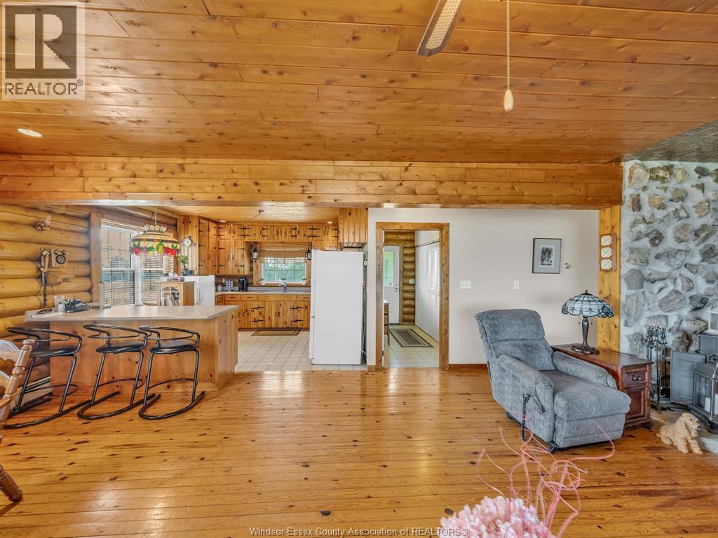 226 Cotterie Park, Leamington, ON - Indoor