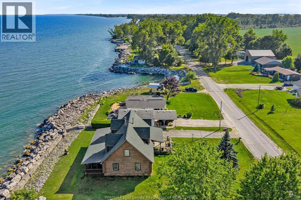 226 Cotterie Park, Leamington, ON - Outdoor With Body Of Water With View