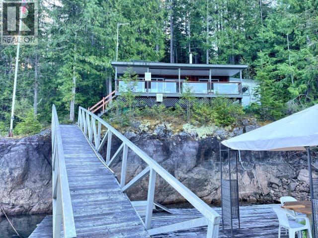 A-10640 Powell Lake, Powell River, BC - Outdoor