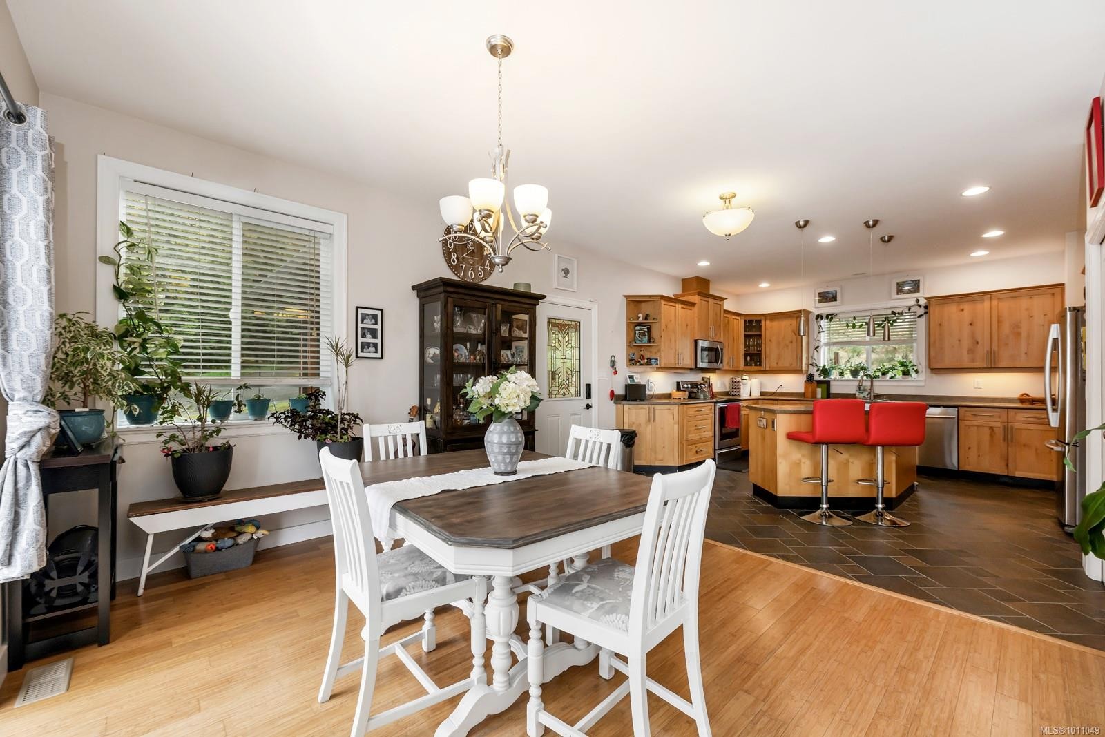 1735 Robert St, Crofton, BC