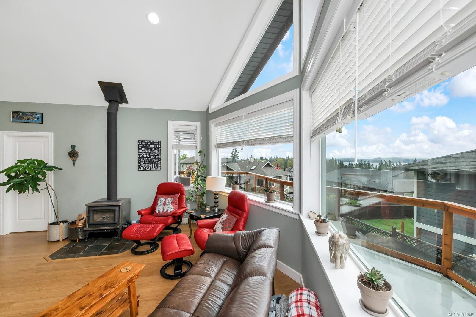 1735 Robert St, Crofton, BC